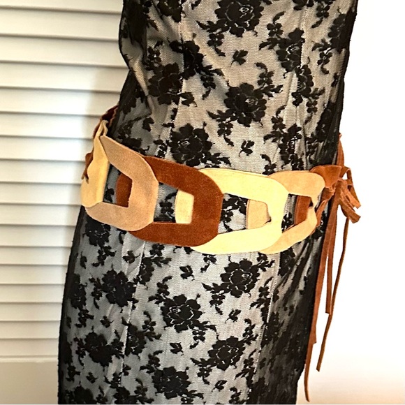 Vintage 1970’s Suede Leather Link Chain Tie Belt Retro Boho Vibes - Picture 7 of 13
